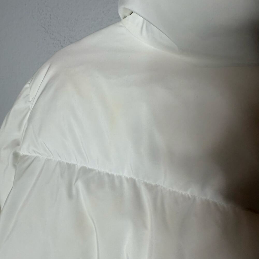 Lululemon Wunder Puff Jacket in White - Picture 5 of 9